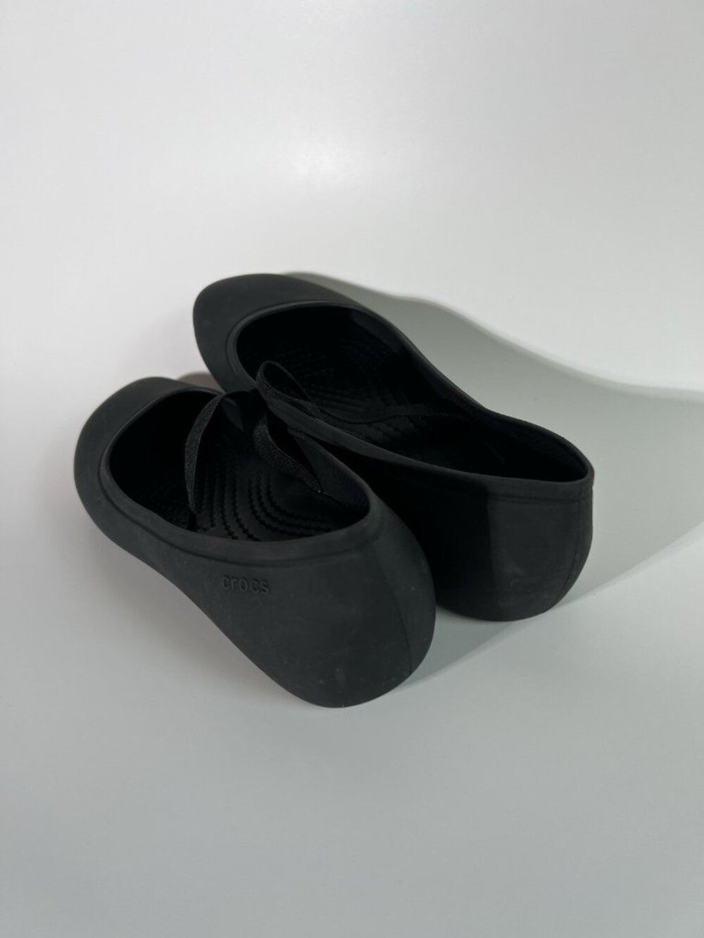 CROCS Girls Black Mary Jane Ballet Flats size J 6 Classic - Picture 12 of 13